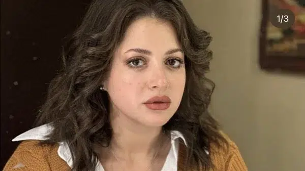مُنى فاروق تثير الجدل من جديد