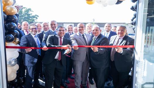 افتتاح فرع بنك مصر الجديد بمطار القاهرة