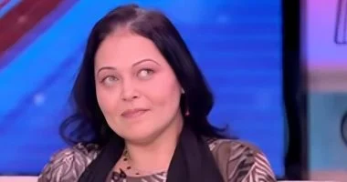 نيفين مندور تروي وقائع مصرعها المأسوي جراء حريق منزلها في الإسكندرية وأسبابه المروعة