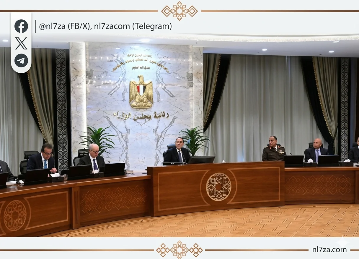 رئيس مجلس الوزراء يترأس الاجتماع الأسبوعي للحكومة ويؤكد رفع الاستعدادات القصوى لعيد الفطر