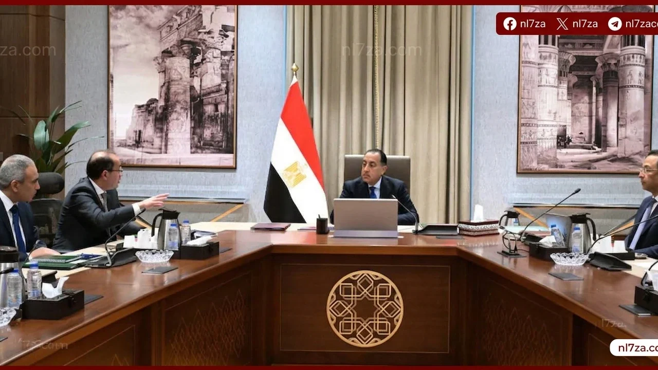 وزير الاتصالات