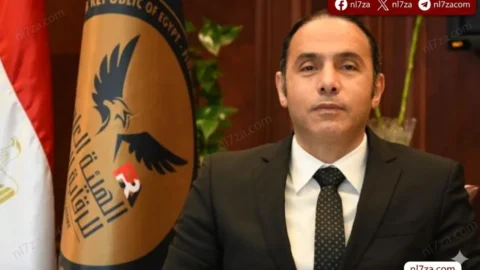 الدكتور إسلام عزام