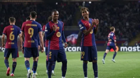 برشلونة