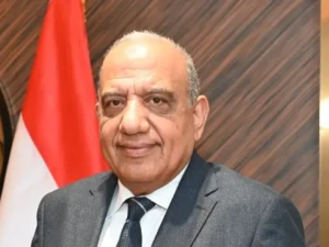 محمود عصمت يتابع خطة استغلال أصول الكهرباء وتحويل مبنى المحطات المائية إلى مقر تنظيمي جديد
