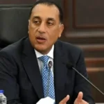 مدبولي يوجه ببدء التعاقد على سيارات كهربائية للمسؤولين الحكوميين بدلًا من التقليدية