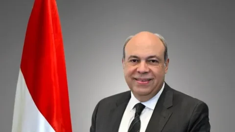 وزير الطيران